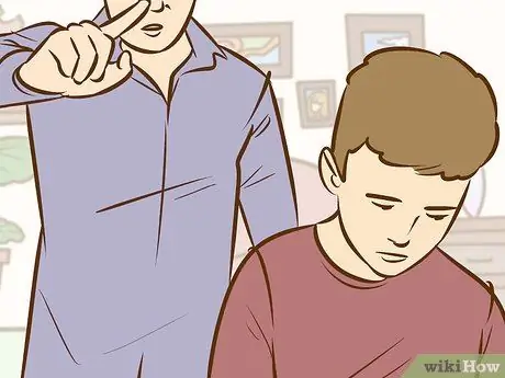 Убедите родителей позволить вам отрастить волосы (мальчики) Шаг 13