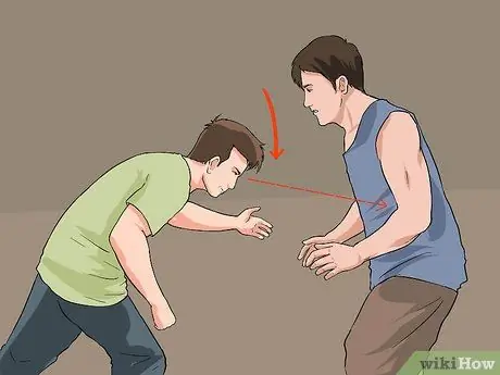 Копьё, как рестлер Шаг 3