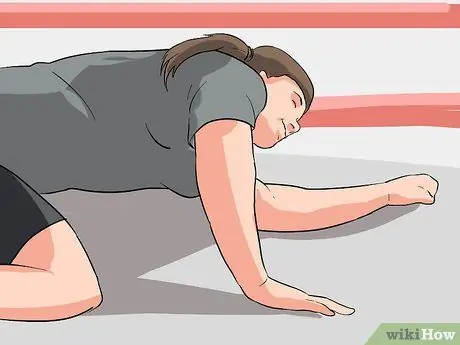 Копьё, как рестлер Шаг 9