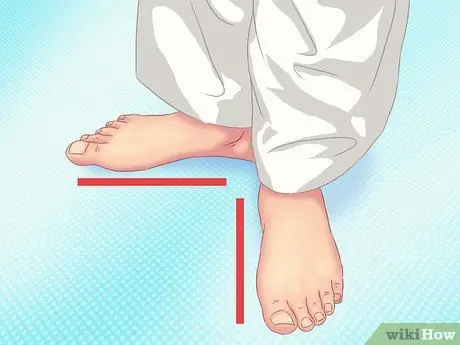 Выполните тхэквондо передним ударом, шаг 2