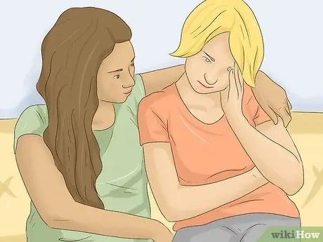 Защититесь во время драки в школе Шаг 12