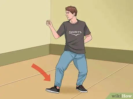 Приучить к забору дома Шаг 8