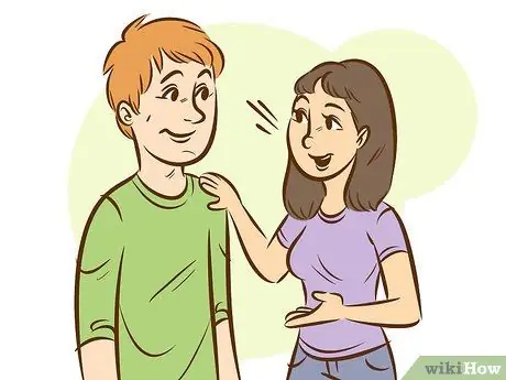 Избегайте обидеть кого-то, кто придерживается твердого мнения Шаг 11