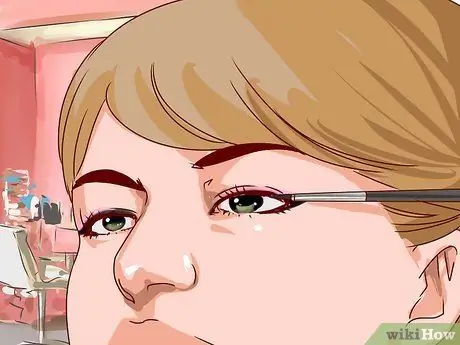 Одевайся как ботаник как девушка Шаг 14