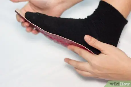 Сделайте кроссовки в стиле минимализма в прохладную погоду Шаг 6