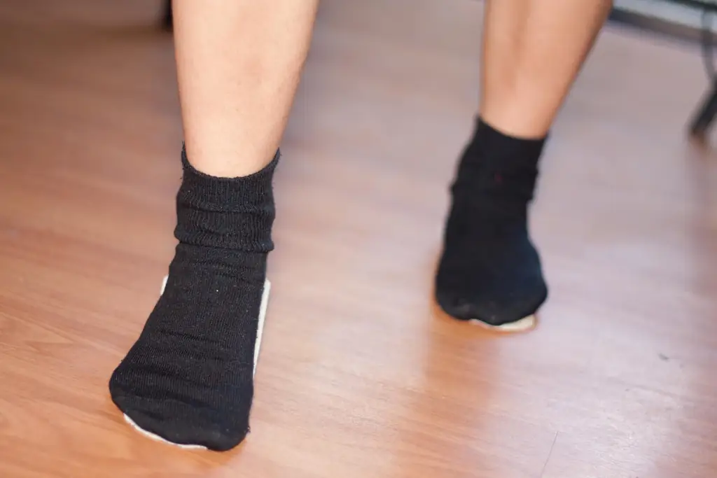 Как сделать кроссовки в стиле минимализма в прохладную погоду: 12 шагов