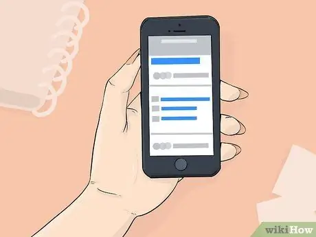 Будьте осторожны в том, чтобы заставить парня позвонить вам Step 2