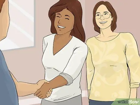 Будьте осторожны в том, чтобы заставить парня позвонить вам Step 9