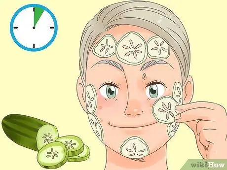 Удаление покраснения прыща Шаг 2