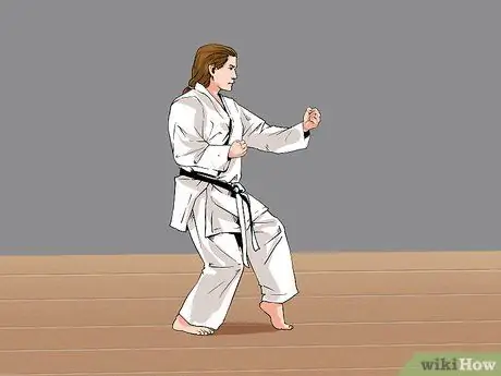 Блок-удары в карате Шаг 10