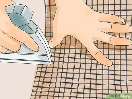 Deter Foxes Шаг 14