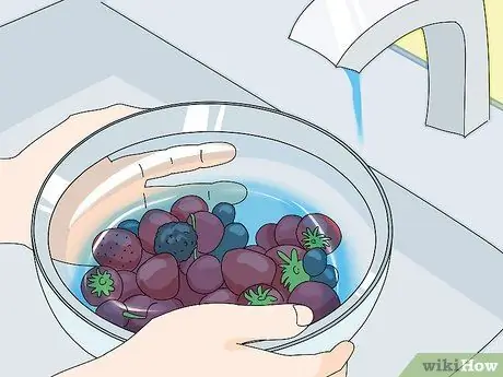 Накормите неразлучников, шаг 9