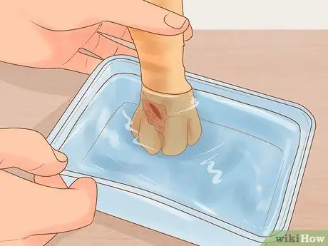 Лечить боевые раны на кошке Шаг 6