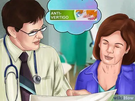 Помогите кошке покачать или наклонить голову Шаг 9