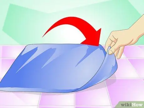 Дайте кошкам жидкое лекарство, шаг 1