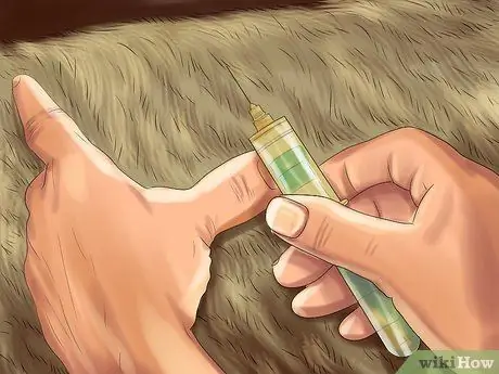 Лечить проблемы со зрением у пожилых кошек Шаг 15