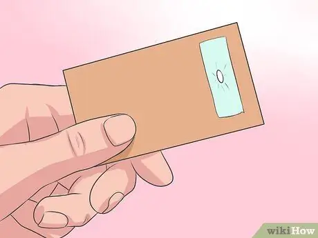 Лечить ленточного червя у кошек Шаг 3