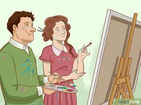 Будьте более общительными со своим парнем, шаг 3