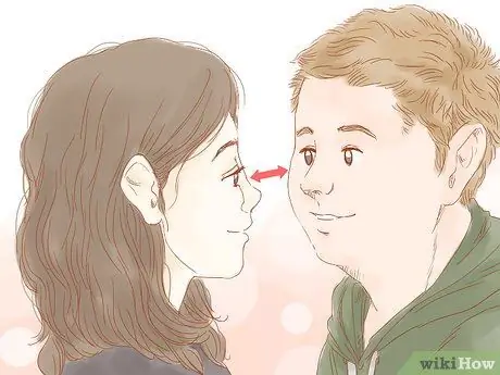 Поцелуй девушку Шаг 12