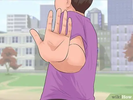 Отговаривайте людей от общения с вами Шаг 3