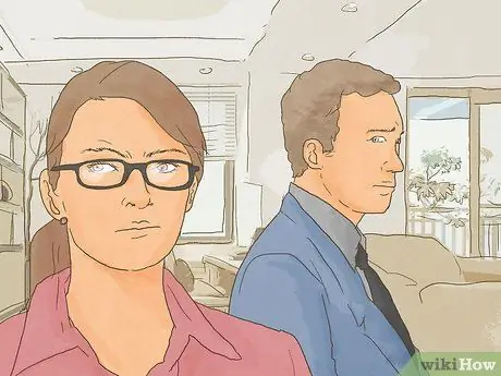 Связаться с девушкой, которая злится на вас Шаг 15