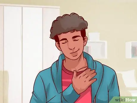 Справиться, если вы писаете, смеясь на публике, шаг 4