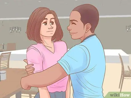 Избегайте объятий Шаг 5