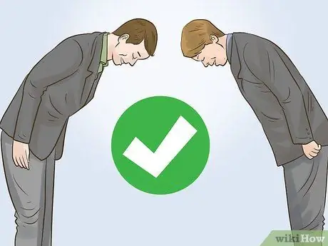 Избегайте ошибок этикета в Японии, шаг 5