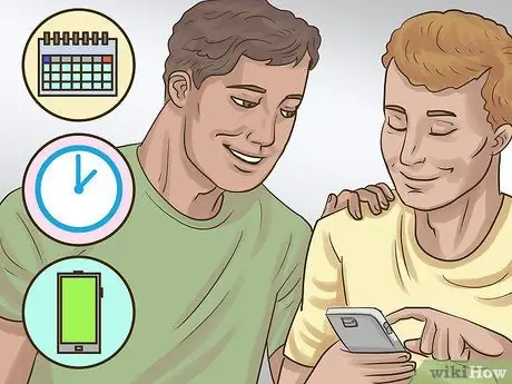 Как реагировать, когда собеседник все время сидит на телефоне Шаг 8