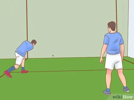 Играть в гандбол Шаг 10