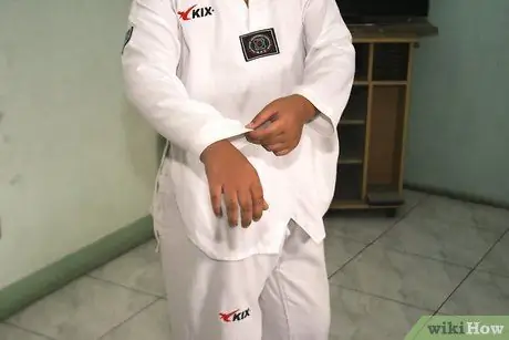 Делайте шпагаты в боевых искусствах Шаг 1