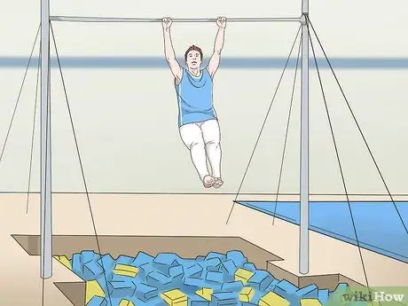 Сделайте разворот в гимнастике Шаг 7