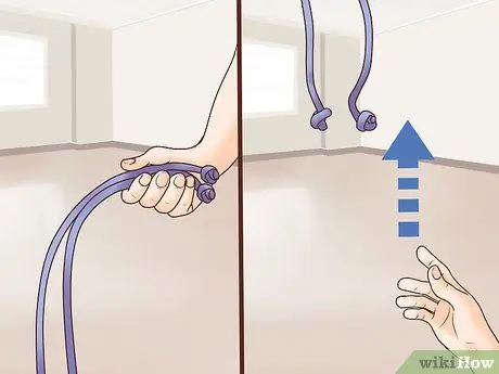 Использование скакалки в художественной гимнастике Шаг 12