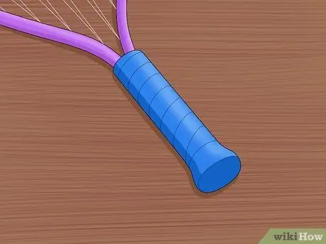 Выберите ракетку для ракетбола Шаг 4