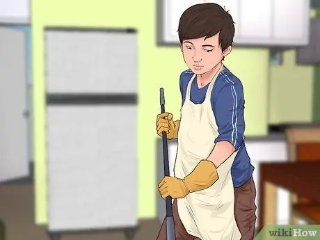 Спросите родителей, можете ли вы сыграть в игру Шаг 1