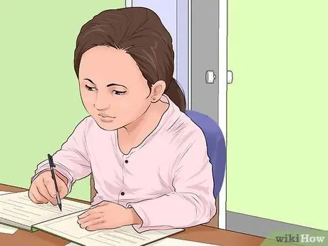 Спросите родителей, можете ли вы сыграть в игру Шаг 2