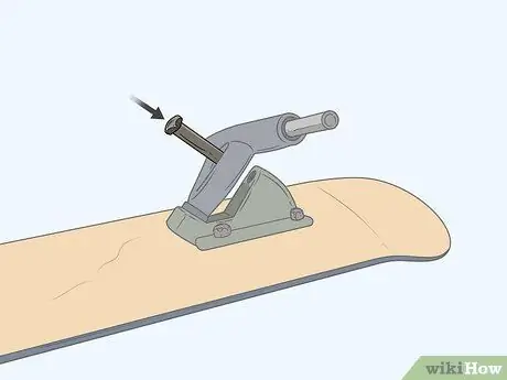 Ставьте грузовики на скейтборд Шаг 3