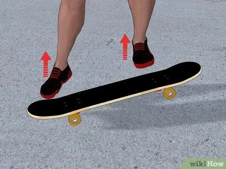 Switch Frontside Shove It Шаг 6