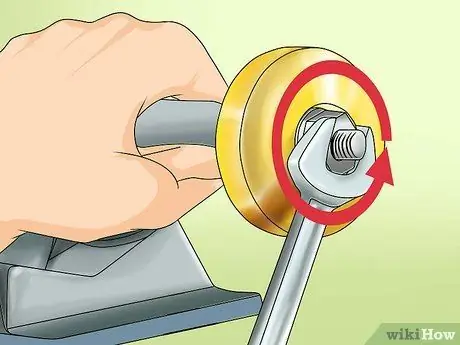 Выберите колеса для скейтборда Шаг 8