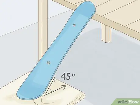 Удаление старого воска со сноуборда Шаг 8