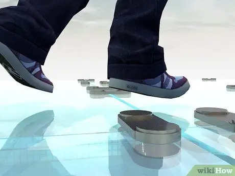 Безопасная прогулка по стеклянной крыше Шаг 6