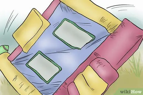 Обеспечьте безопасность детей в домах для прыжков, шаг 15