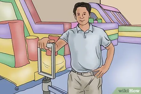 Обеспечьте безопасность детей в домах для прыжков, шаг 2