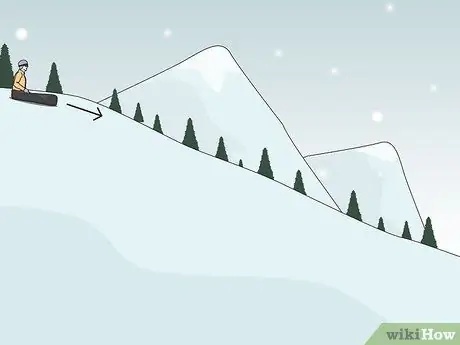 Катайтесь на санях с мешком для мусора Шаг 6