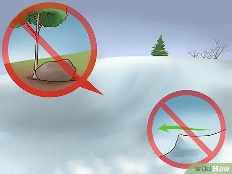 Обеспечьте безопасность детей во время катания на санках Шаг 1