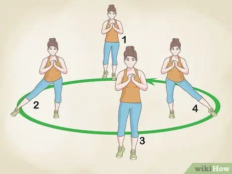 Проработайте внутреннюю поверхность бедер дома Шаг 5