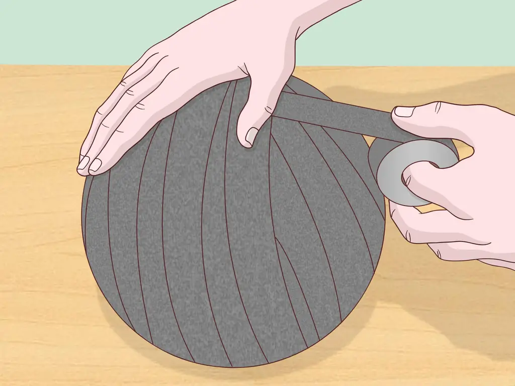 Как сделать набивной мяч: 9 шагов (с иллюстрациями)