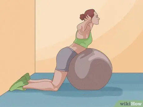 Сделайте гиперэкстензию дома Шаг 7