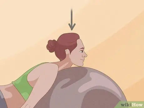 Делайте гиперэкстензию дома Шаг 8