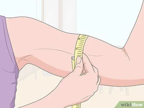 Измерьте руки для бодибилдинга, шаг 3